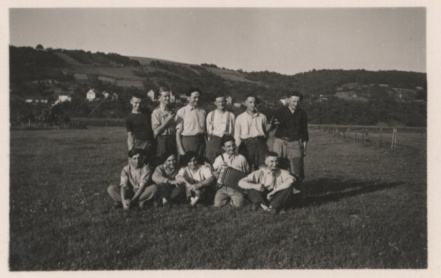 FRAD083_DUBOURG_FERNAND_PHOTOS_1941_006.JPG