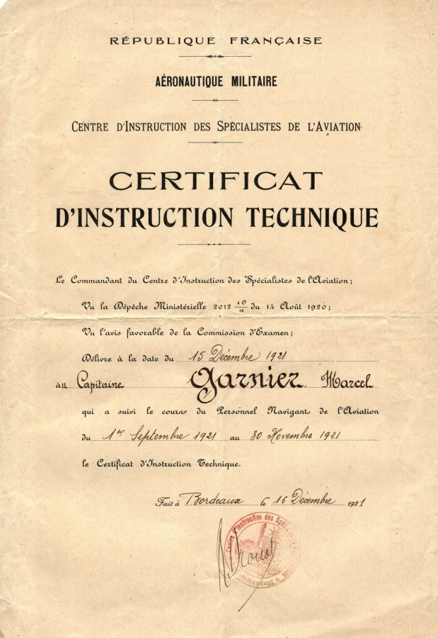 FRAD083_GARNIER_CERTIFICAT_D_INSTRUCTION_TECHNIQUE_AVIATEUR_19211216_1.JPG