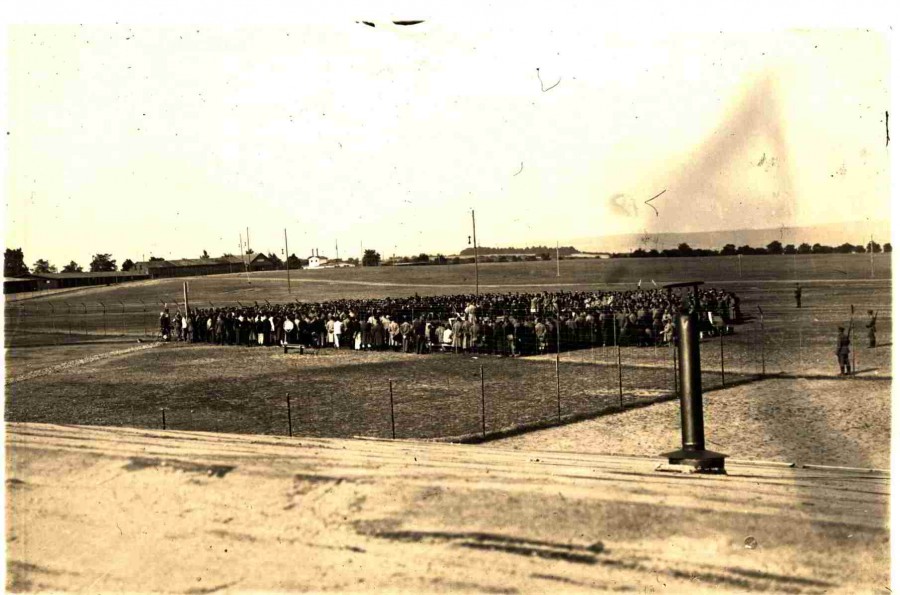FRAD083_SELVAGGI_058_CAMPS_GALGENBERG_CP_032_1.JPG