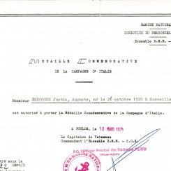 Autorisation porter medaille.jpg