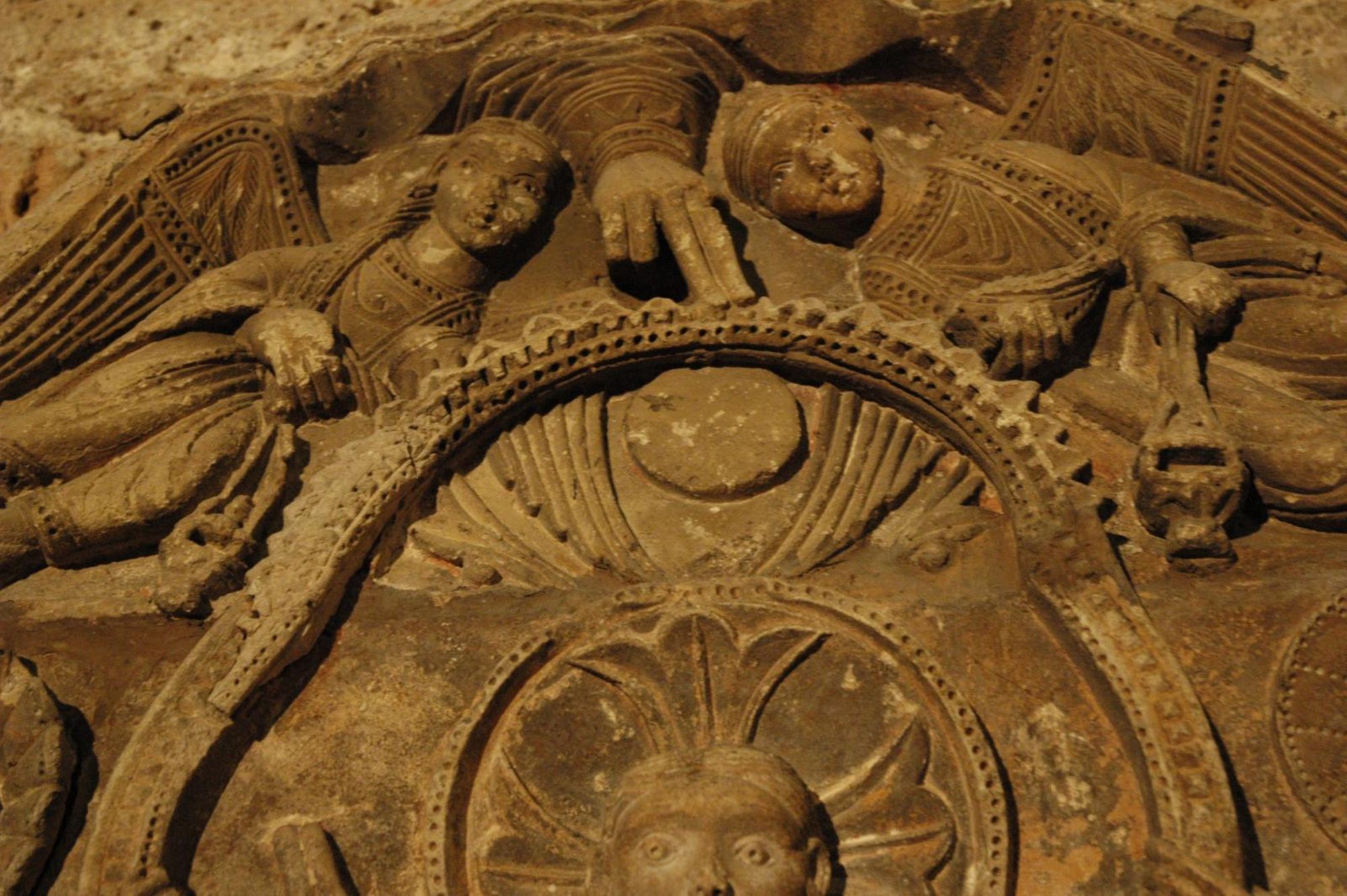 Tympan de la collégiale de Barjols - Photographie n°8